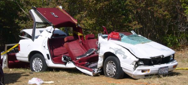 road-white-car-wheel-automobile-transportation-vehicle-drive-broken-metal-auto-speed-crash-sports-car-vintage-car-bumper-supercar-danger-safety-collision-accident-body-wreck-damage-dangerous-emergency-